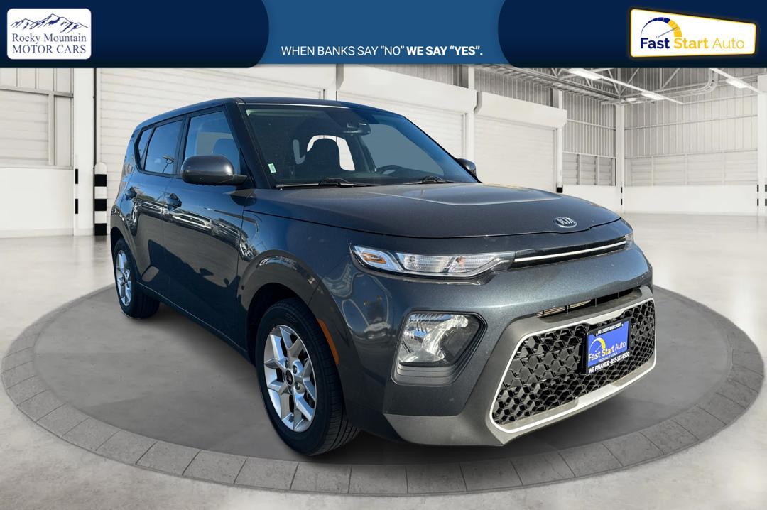 2021 Kia Soul S's photo