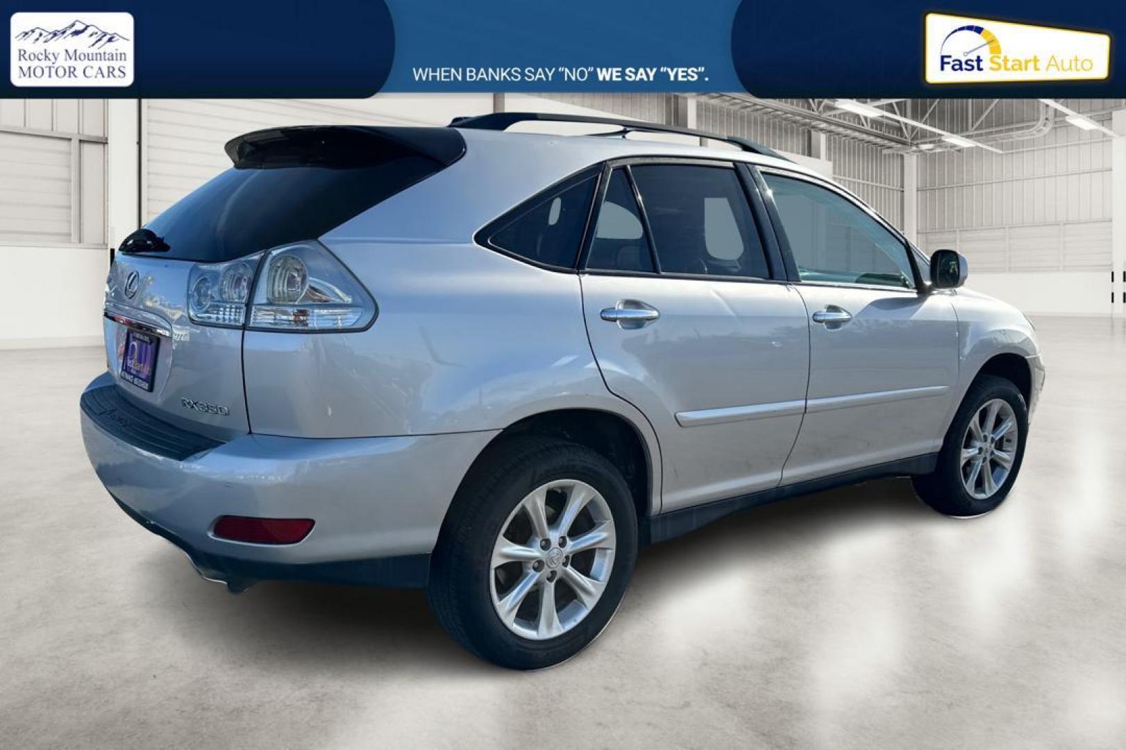 2009 Silver Lexus RX 350 AWD (2T2HK31U09C) with an 3.5L V6 DOHC 24V engine, 5-Speed Automatic Overdrive transmission, located at 767 S State Road, Pleasant Grove, UT, 84062, (801) 785-1058, 40.354839, -111.736687 - Photo#2