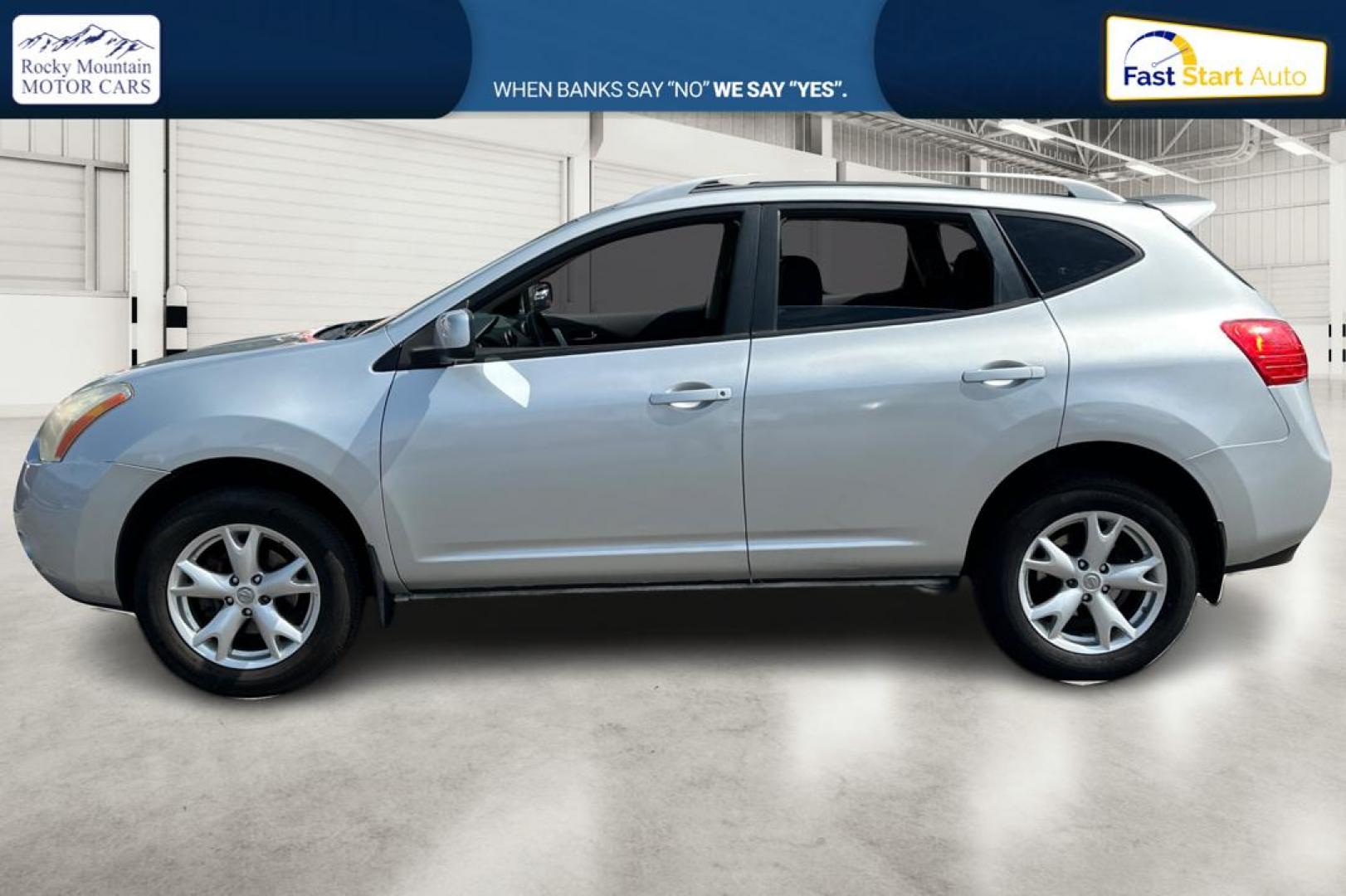 2009 Silver Nissan Rogue S 2WD (JN8AS58T49W) with an 2.5L L4 DOHC 16V engine, CVT transmission, located at 7755 State Street, Midvale, UT, 84047, (801) 753-9063, 40.610329, -111.890656 - Photo#6