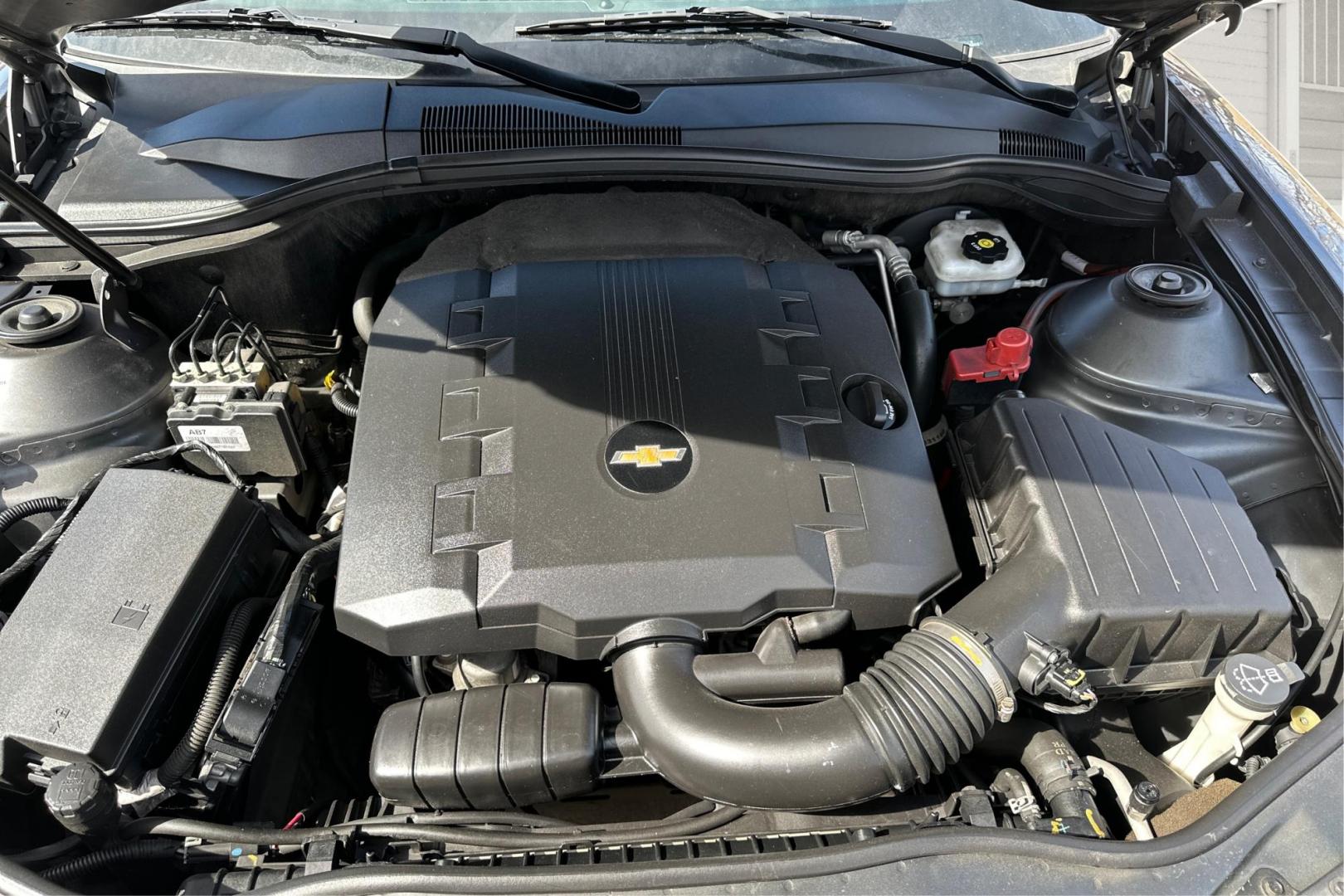 2010 Gray Chevrolet Camaro LT1 Coupe (2G1FB1EV9A9) with an 3.6L V6 DOHC 24V engine, Automatic, 6-Spd w/Overdrive and TAPshift transmission, located at 767 S State Road, Pleasant Grove, UT, 84062, (801) 785-1058, 40.354839, -111.736687 - Photo#10