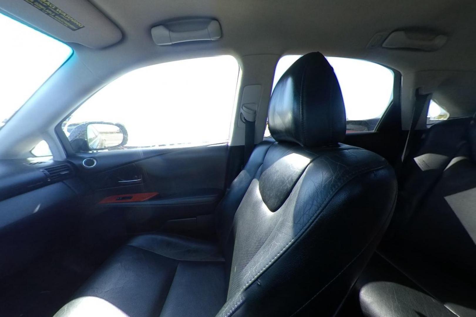 2010 Black Lexus RX 350 FWD (2T2ZK1BA1AC) with an 3.5L V6 DOHC 24V engine, 5-Speed Automatic Overdrive transmission, located at 7755 State Street, Midvale, UT, 84047, (801) 753-9063, 40.610329, -111.890656 - Photo#14