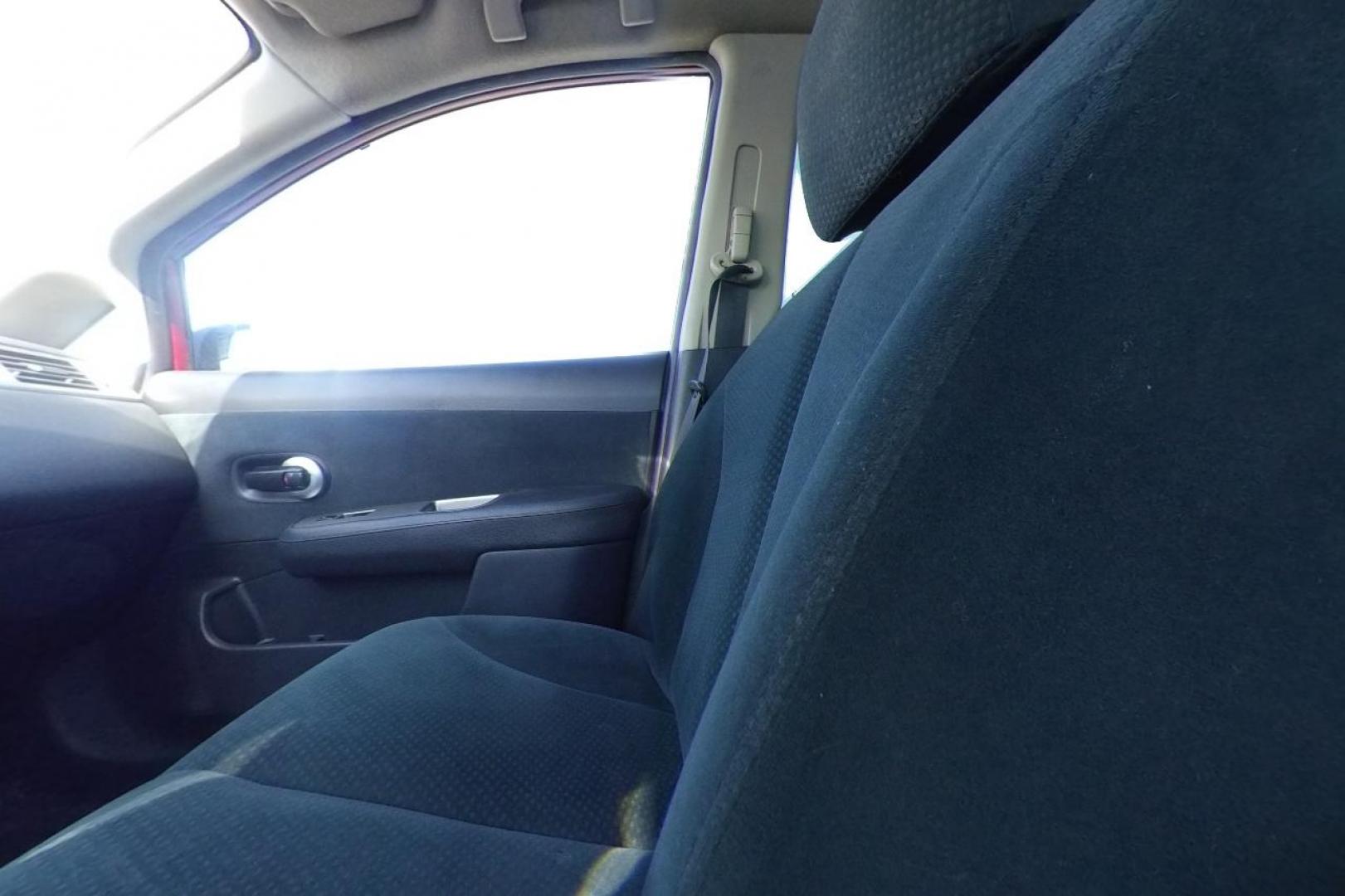 2010 Red Nissan Versa 1.8 S Sedan (3N1BC1AP2AL) with an 1.8L L4 DOHC 16V engine, Automatic, 4-Spd w/Overdrive transmission, located at 7755 State Street, Midvale, UT, 84047, (801) 753-9063, 40.610329, -111.890656 - Photo#17