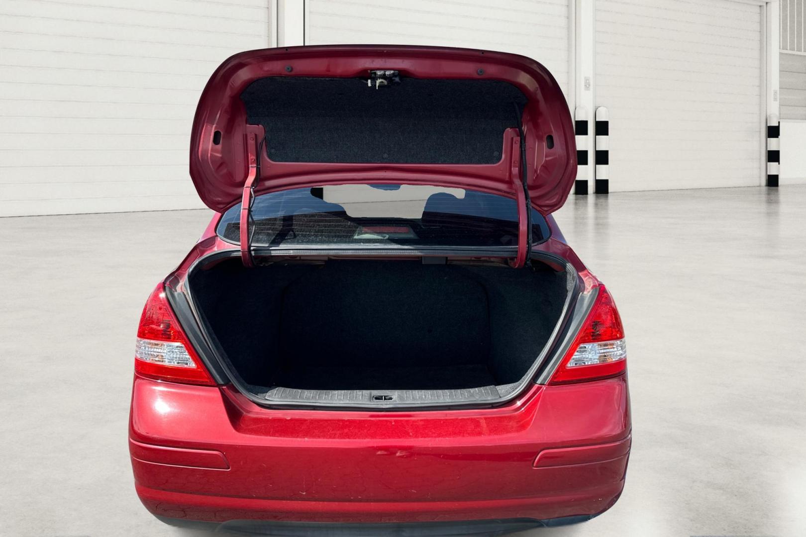 2010 Red Nissan Versa 1.8 S Sedan (3N1BC1AP2AL) with an 1.8L L4 DOHC 16V engine, Automatic, 4-Spd w/Overdrive transmission, located at 7755 State Street, Midvale, UT, 84047, (801) 753-9063, 40.610329, -111.890656 - Photo#13