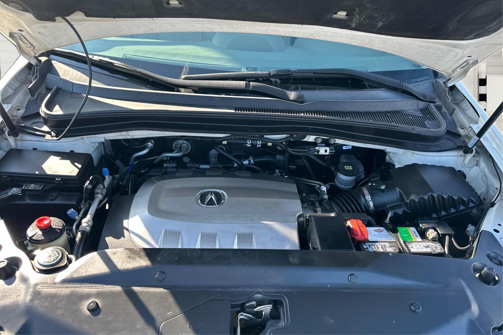 2011 White Acura MDX 6-Spd AT w/Tech Package (2HNYD2H66BH) with an 3.5L V6 SOHC 24V engine, 6-Speed Automatic transmission, located at 7755 State Street, Midvale, UT, 84047, (801) 753-9063, 40.610329, -111.890656 - Photo#10