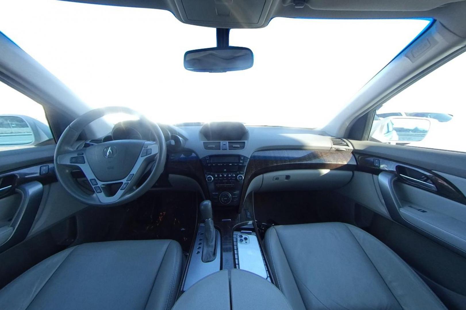 2011 White Acura MDX 6-Spd AT w/Tech Package (2HNYD2H66BH) with an 3.5L V6 SOHC 24V engine, 6-Speed Automatic transmission, located at 7755 State Street, Midvale, UT, 84047, (801) 753-9063, 40.610329, -111.890656 - Photo#16