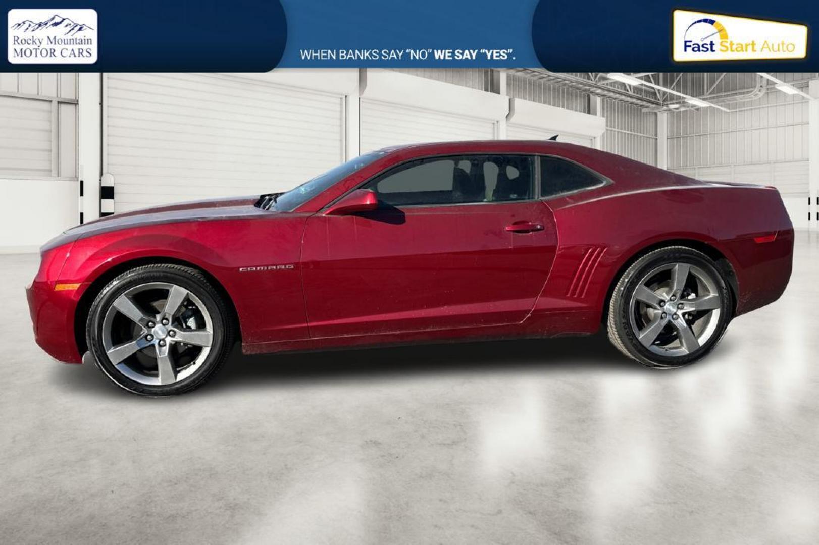 2011 Red Chevrolet Camaro LT2 Coupe (2G1FC1ED1B9) with an 3.6L V6 DOHC 24V engine, 6-Speed Automatic transmission, located at 7755 State Street, Midvale, UT, 84047, (801) 753-9063, 40.610329, -111.890656 - Photo#6