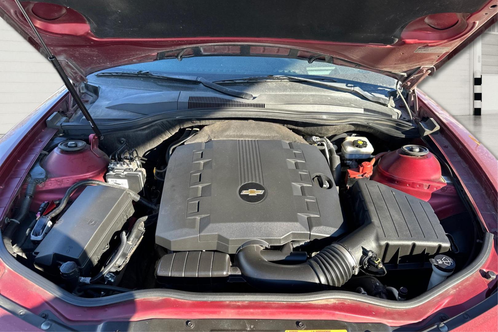 2011 Red Chevrolet Camaro LT2 Coupe (2G1FC1ED1B9) with an 3.6L V6 DOHC 24V engine, 6-Speed Automatic transmission, located at 7755 State Street, Midvale, UT, 84047, (801) 753-9063, 40.610329, -111.890656 - Photo#10