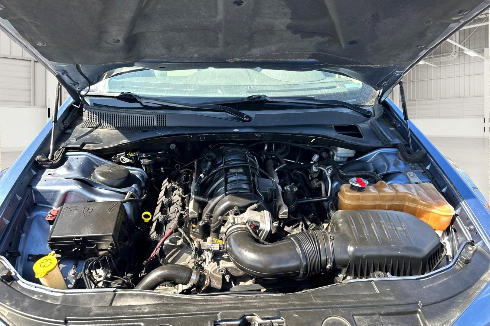 2011 Blue Chrysler 300 C RWD (2C3CA6CT5BH) with an 5.7L V8 OHV 16V engine, 5-Speed Automatic transmission, located at 7755 State Street, Midvale, UT, 84047, (801) 753-9063, 40.610329, -111.890656 - Photo#8