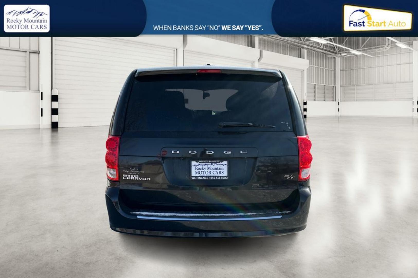 2011 Black Dodge Grand Caravan R/T (2D4RN7DG4BR) with an V6 Flex Fuel 3.6 Liter engine, 6-Speed Automatic transmission, located at 7755 State Street, Midvale, UT, 84047, (801) 753-9063, 40.610329, -111.890656 - Photo#4