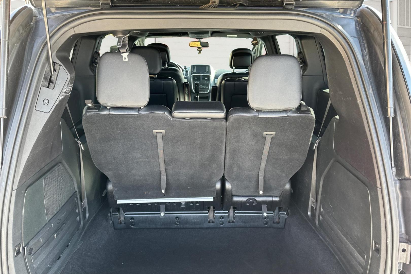 2011 Black Dodge Grand Caravan R/T (2D4RN7DG4BR) with an V6 Flex Fuel 3.6 Liter engine, 6-Speed Automatic transmission, located at 7755 State Street, Midvale, UT, 84047, (801) 753-9063, 40.610329, -111.890656 - Photo#13