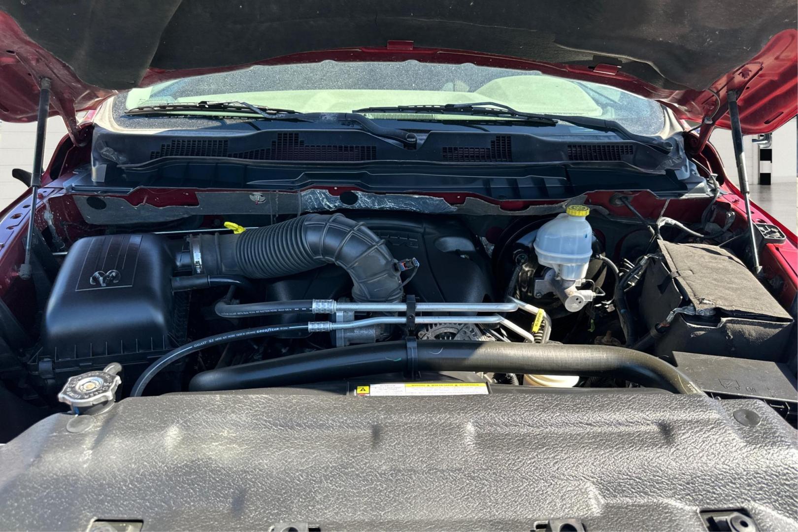 2011 Red Dodge Ram 2500 Power Wagon Crew Cab 4WD (3D7TT2CT3BG) with an 5.7L V8 OHV 16V engine, Automatic, 6-Spd w/Overdrive transmission, located at 7755 State Street, Midvale, UT, 84047, (801) 753-9063, 40.610329, -111.890656 - Photo#10