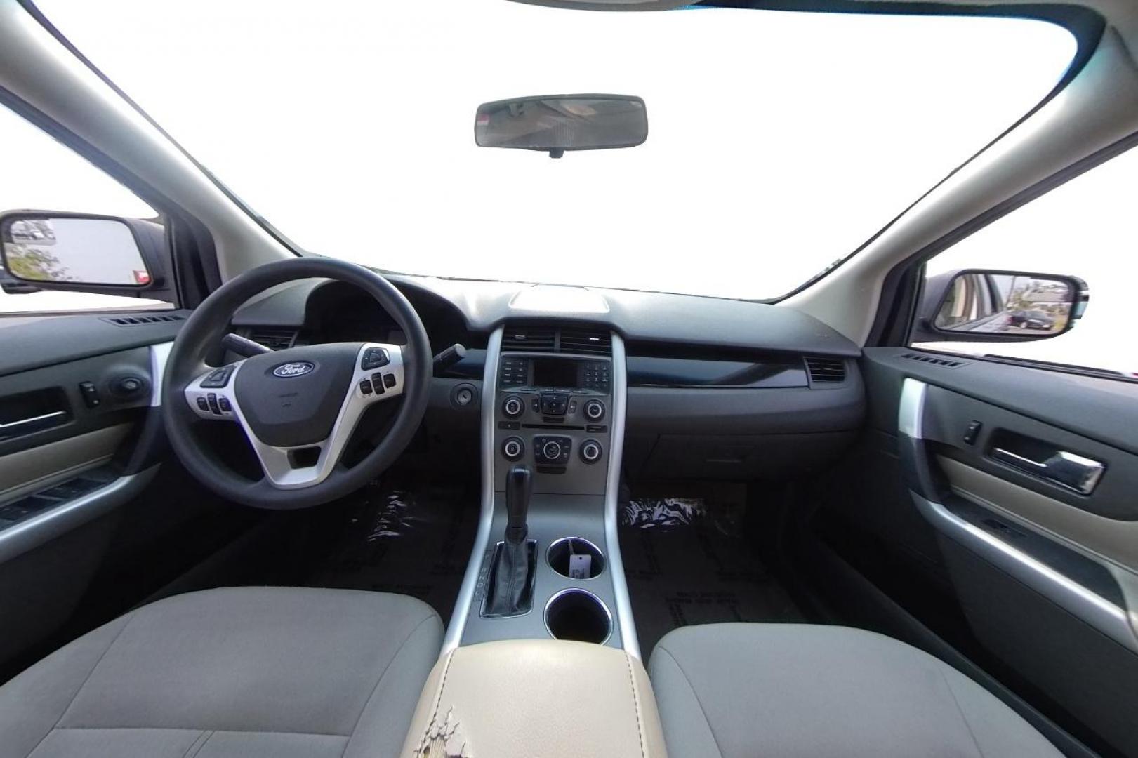 2011 Silver Ford Edge SE FWD (2FMDK3GC1BB) with an 3.5L V6 DOHC 24V engine, 6-Speed Automatic transmission, located at 7755 State Street, Midvale, UT, 84047, (801) 753-9063, 40.610329, -111.890656 - Photo#14
