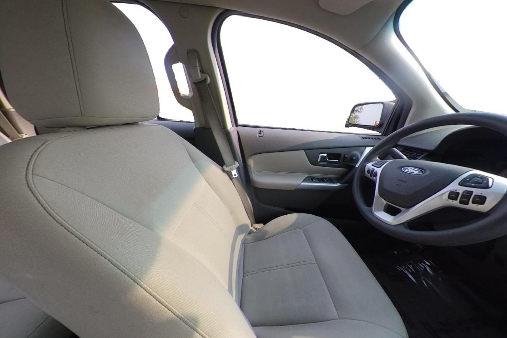 2011 Silver Ford Edge SE FWD (2FMDK3GC1BB) with an 3.5L V6 DOHC 24V engine, 6-Speed Automatic transmission, located at 7755 State Street, Midvale, UT, 84047, (801) 753-9063, 40.610329, -111.890656 - Photo#17
