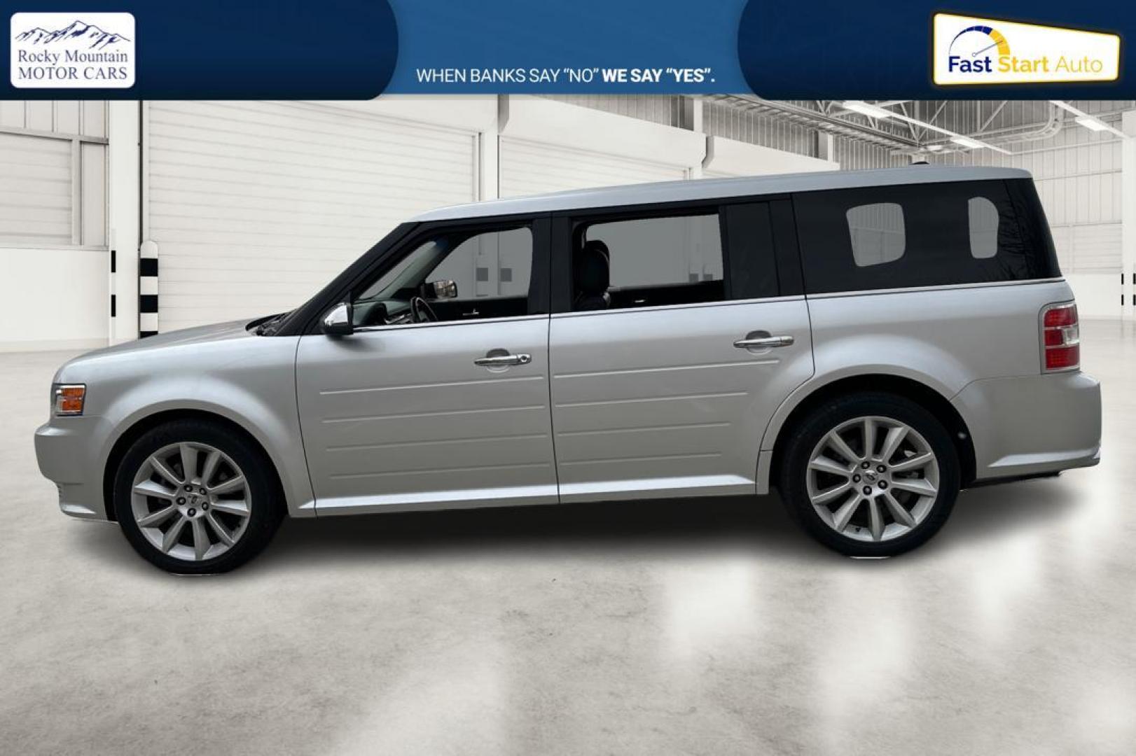 2011 Silver Ford Flex Limited AWD (2FMHK6DT9BB) with an 3.5L V6 DOHC 24V engine, 6-Speed Automatic Overdrive transmission, located at 7755 State Street, Midvale, UT, 84047, (801) 753-9063, 40.610329, -111.890656 - Photo#6
