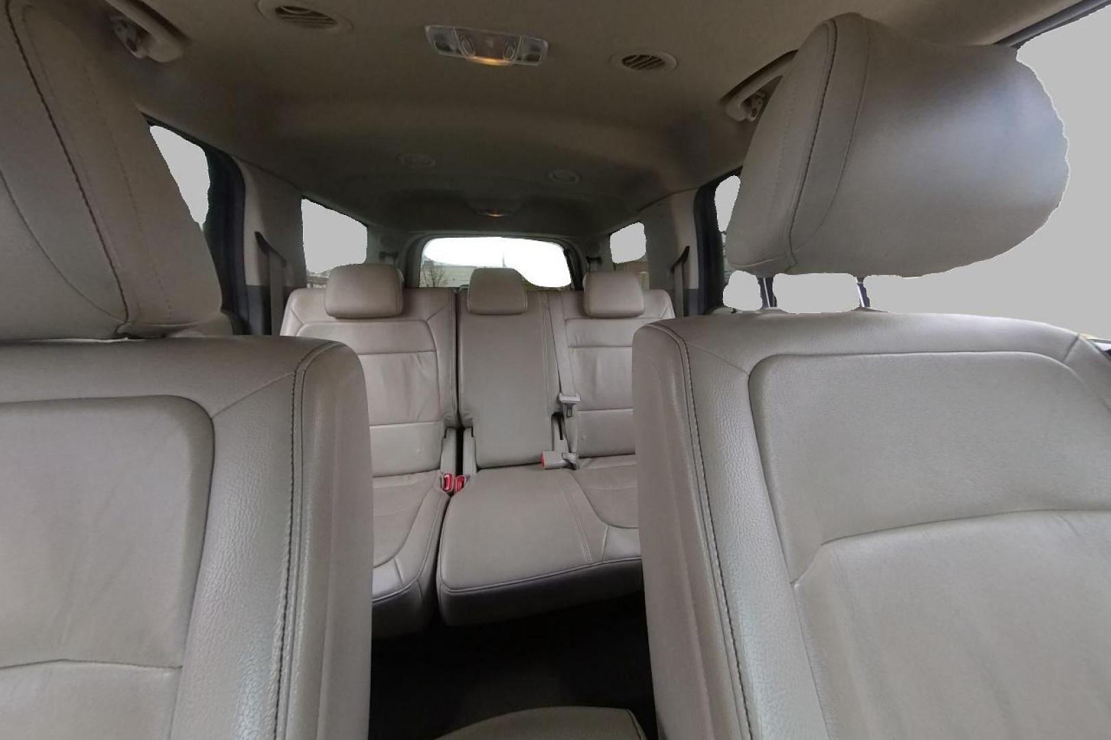 2011 Purple Ford Flex SEL FWD (2FMGK5CC4BB) with an 3.5L V6 DOHC 24V engine, 6-Speed Automatic Overdrive transmission, located at 767 S State Road, Pleasant Grove, UT, 84062, (801) 785-1058, 40.354839, -111.736687 - Photo#17