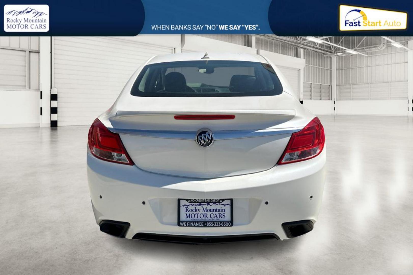 2012 White Buick Regal GS (2G4GV5GV1C9) with an 2.2L L4 DOHC 16V TURBO engine, Automatic, 6-Spd w/Overdrive and Shift Control transmission, located at 767 S State Road, Pleasant Grove, UT, 84062, (801) 785-1058, 40.354839, -111.736687 - Photo#4