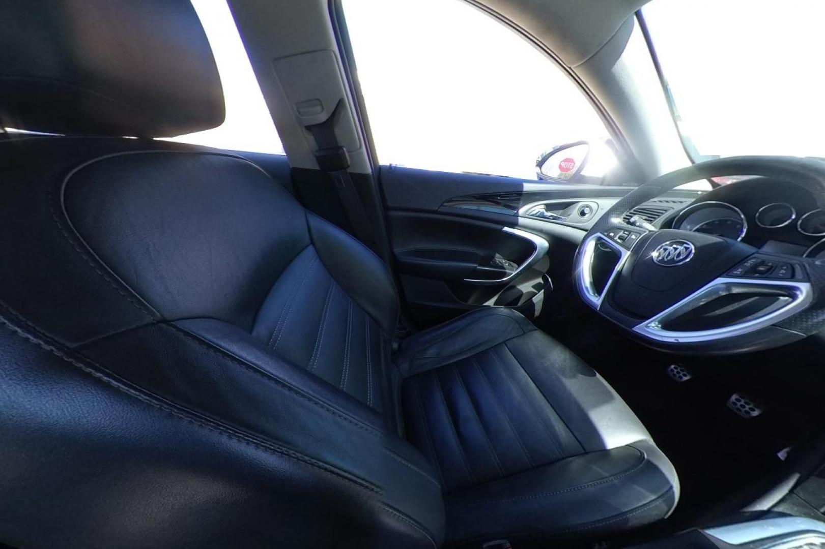 2012 White Buick Regal GS (2G4GV5GV1C9) with an 2.2L L4 DOHC 16V TURBO engine, Automatic, 6-Spd w/Overdrive and Shift Control transmission, located at 767 S State Road, Pleasant Grove, UT, 84062, (801) 785-1058, 40.354839, -111.736687 - Photo#16
