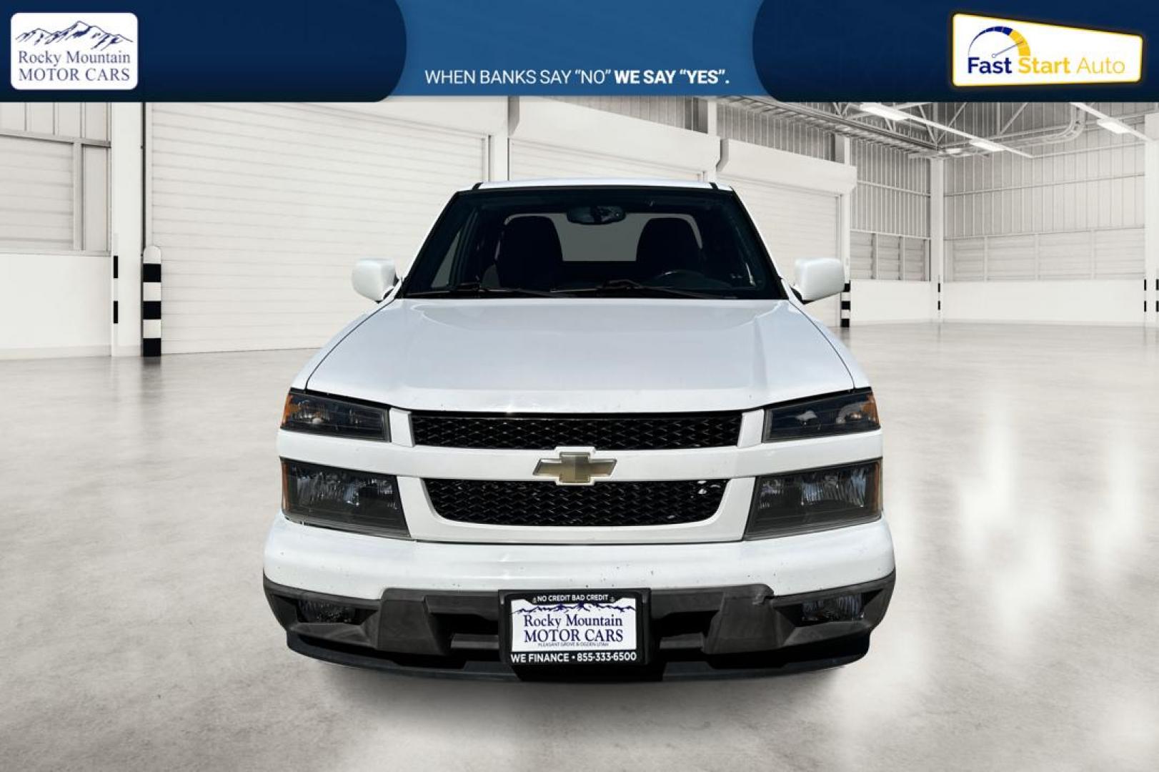 2012 White Chevrolet Colorado Work Truck Ext. Cab 2WD (1GCESBFE9C8) with an 3.7L L5 DOHC 20V engine, Automatic, 4-Spd w/Overdrive transmission, located at 7755 State Street, Midvale, UT, 84047, (801) 753-9063, 40.610329, -111.890656 - Photo#9