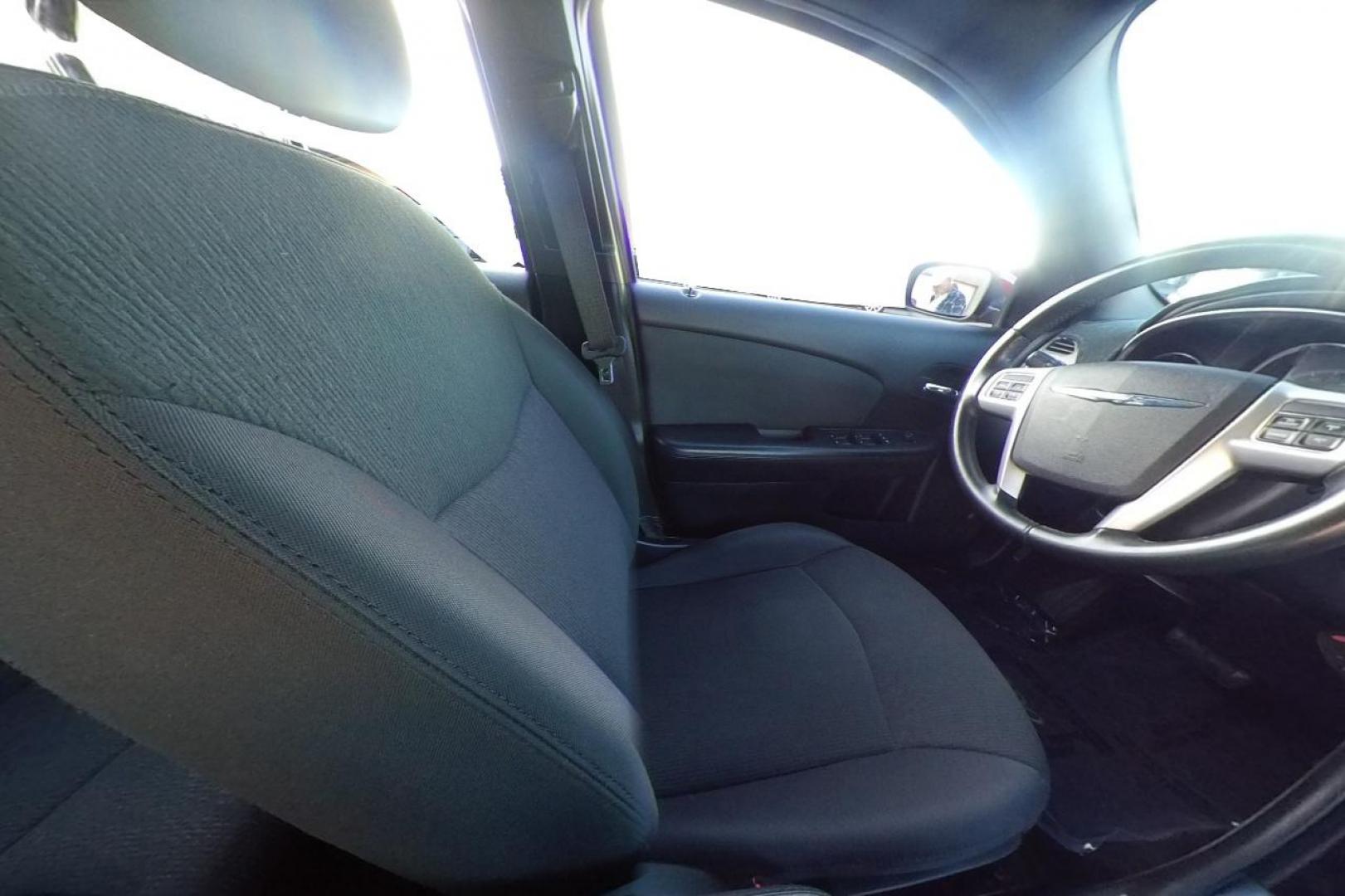2012 Purple Chrysler 200 Touring (1C3CCBBG2CN) with an 3.6L V6 DOHC 24V FFV engine, 6-Speed Automatic transmission, located at 344 S Washington Blvd, Ogden, UT, 84404, (801) 399-1799, 41.255482, -111.970848 - Photo#17