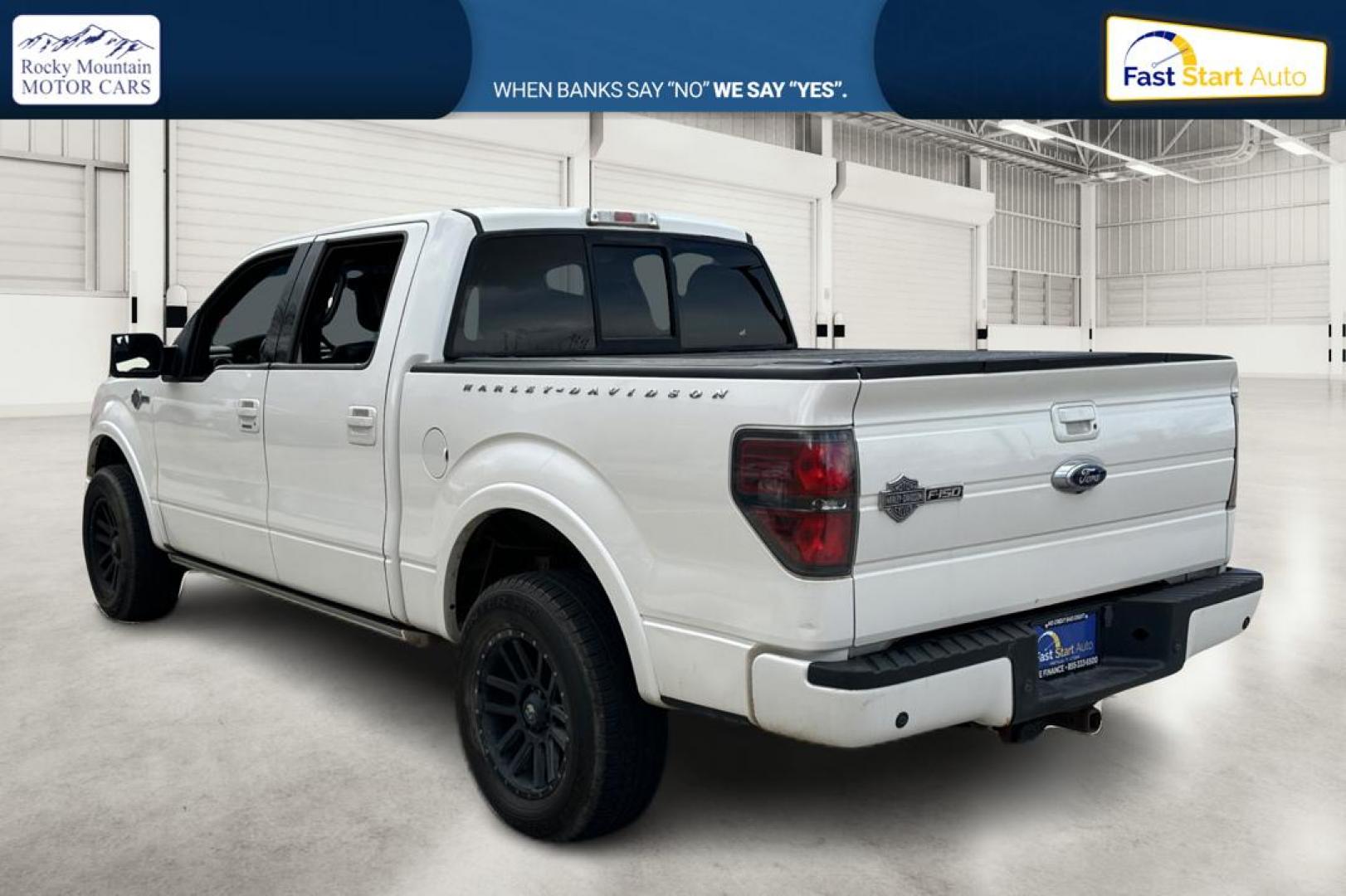 2012 White Ford F-150 XL SuperCrew 5.5-ft. Bed 4WD (1FTFW1E60CF) with an 6.2L V8 SOHC 16V engine, 6-Speed Automatic transmission, located at 7755 State Street, Midvale, UT, 84047, (801) 753-9063, 40.610329, -111.890656 - Photo#5