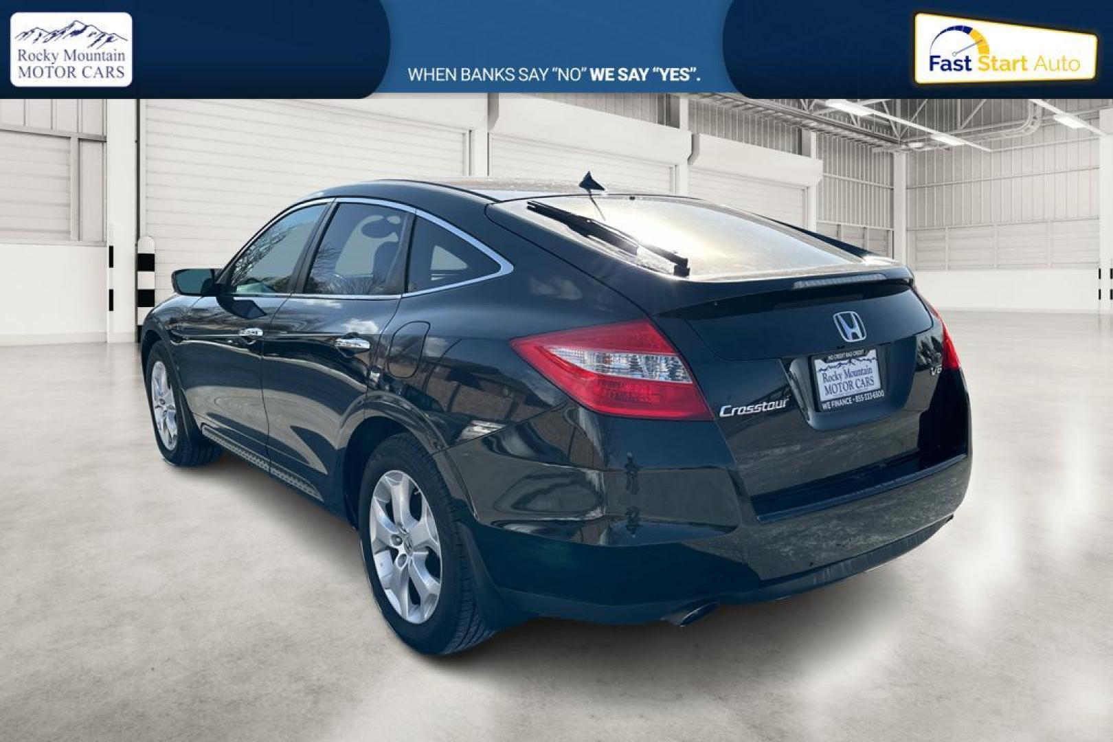 2012 Black Honda Accord Crosstour EX-L V-6 2WD w/ Navigation (5J6TF1H5XCL) with an 3.5L V6 SOHC 24V engine, 5-Speed Automatic transmission, located at 344 S Washington Blvd, Ogden, UT, 84404, (801) 399-1799, 41.255482, -111.970848 - Photo#5