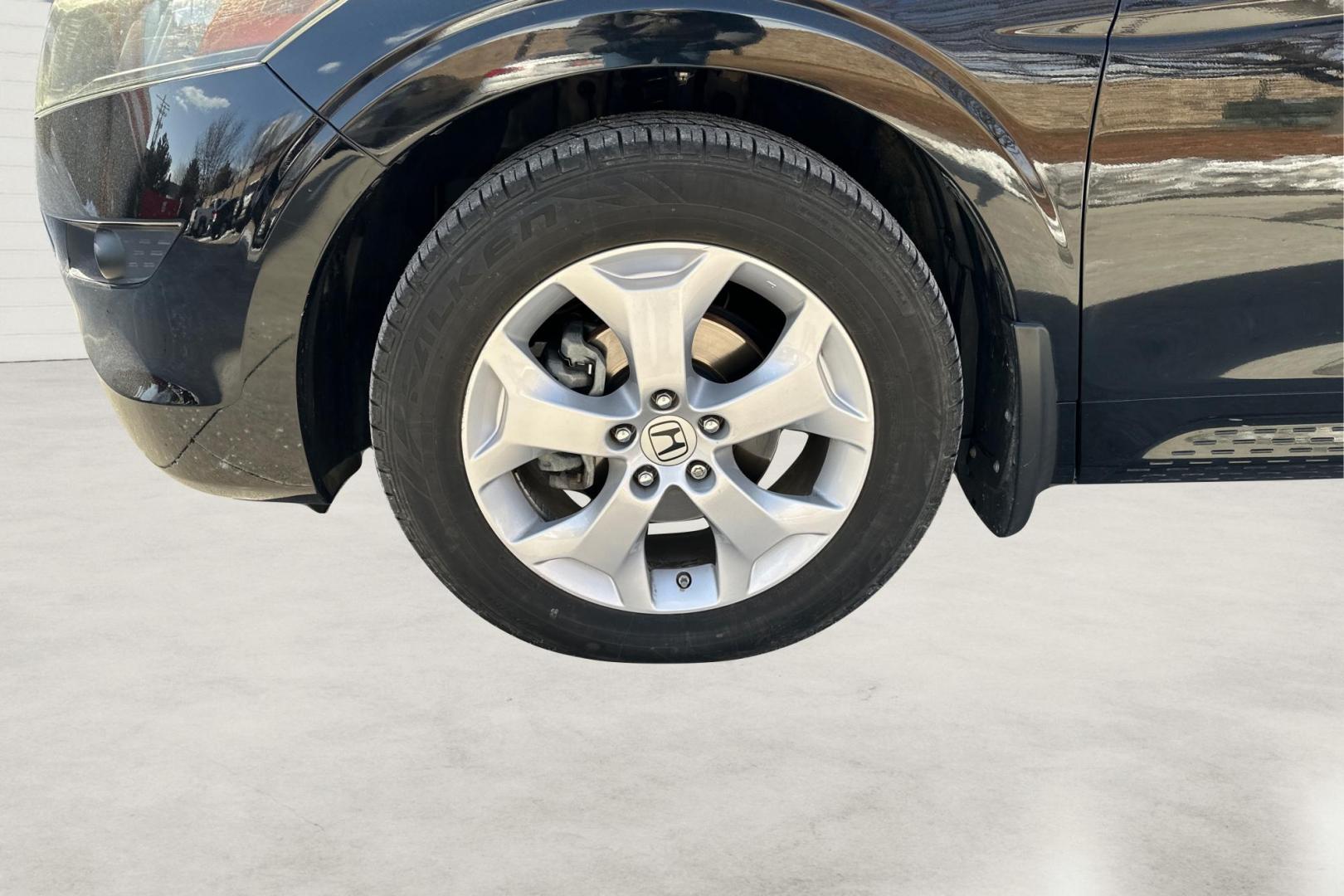 2012 Black Honda Accord Crosstour EX-L V-6 2WD w/ Navigation (5J6TF1H5XCL) with an 3.5L V6 SOHC 24V engine, 5-Speed Automatic transmission, located at 344 S Washington Blvd, Ogden, UT, 84404, (801) 399-1799, 41.255482, -111.970848 - Photo#12