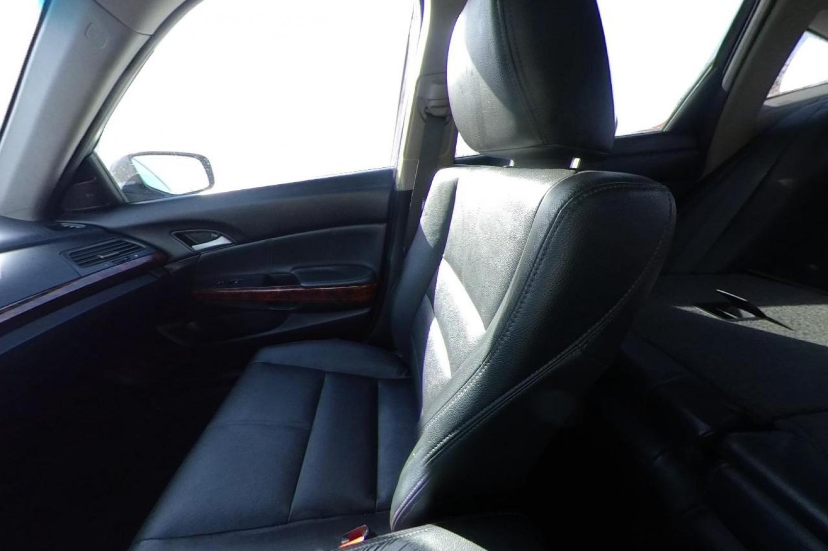 2012 Black Honda Accord Crosstour EX-L V-6 2WD w/ Navigation (5J6TF1H5XCL) with an 3.5L V6 SOHC 24V engine, 5-Speed Automatic transmission, located at 344 S Washington Blvd, Ogden, UT, 84404, (801) 399-1799, 41.255482, -111.970848 - Photo#15