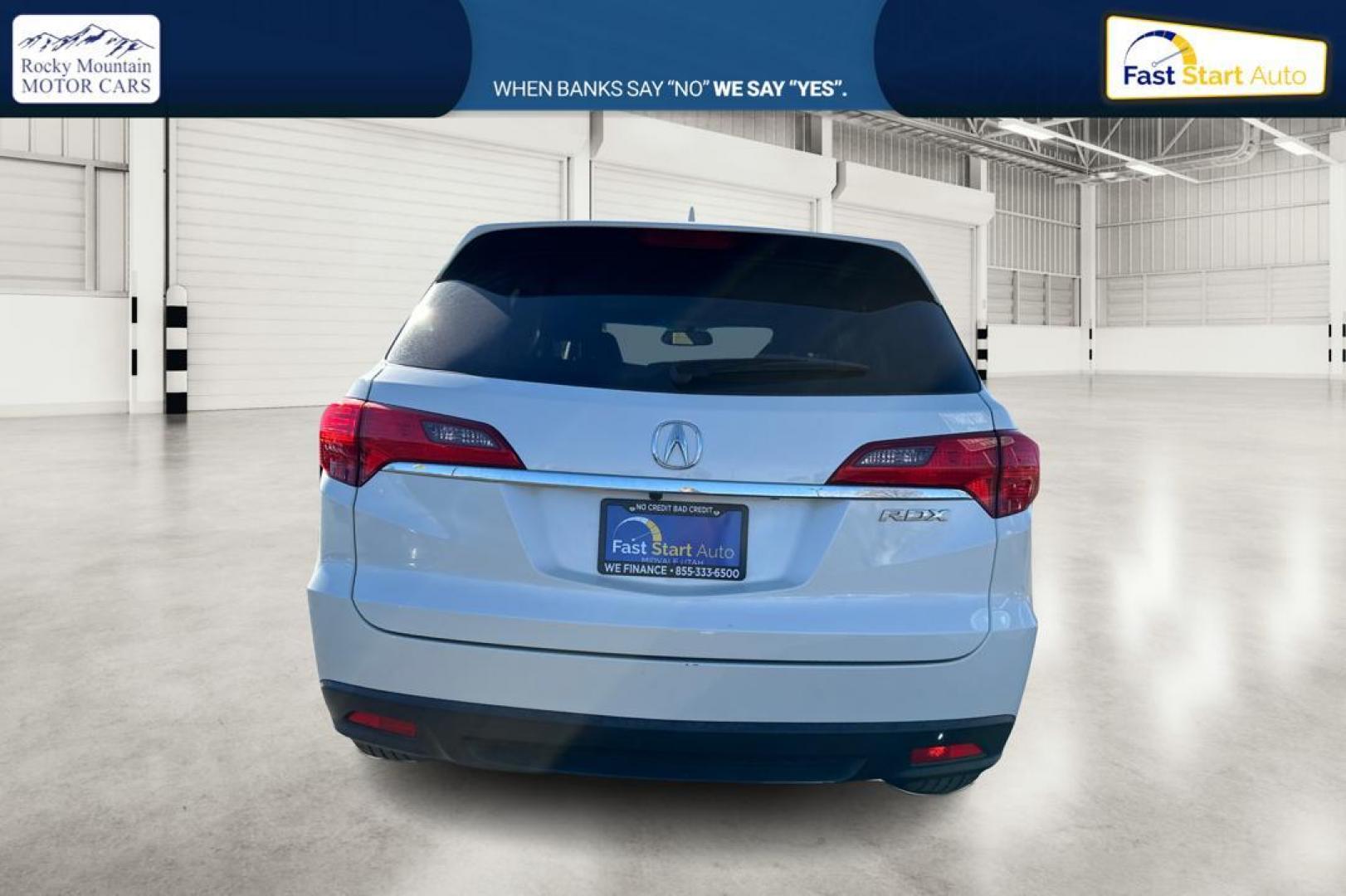 2013 White Acura RDX 6-Spd AT w/ Technology Package (5J8TB3H5XDL) with an 2.3L L4 DOHC 16V engine, 6-Speed Automatic transmission, located at 7755 State Street, Midvale, UT, 84047, (801) 753-9063, 40.610329, -111.890656 - Photo#4