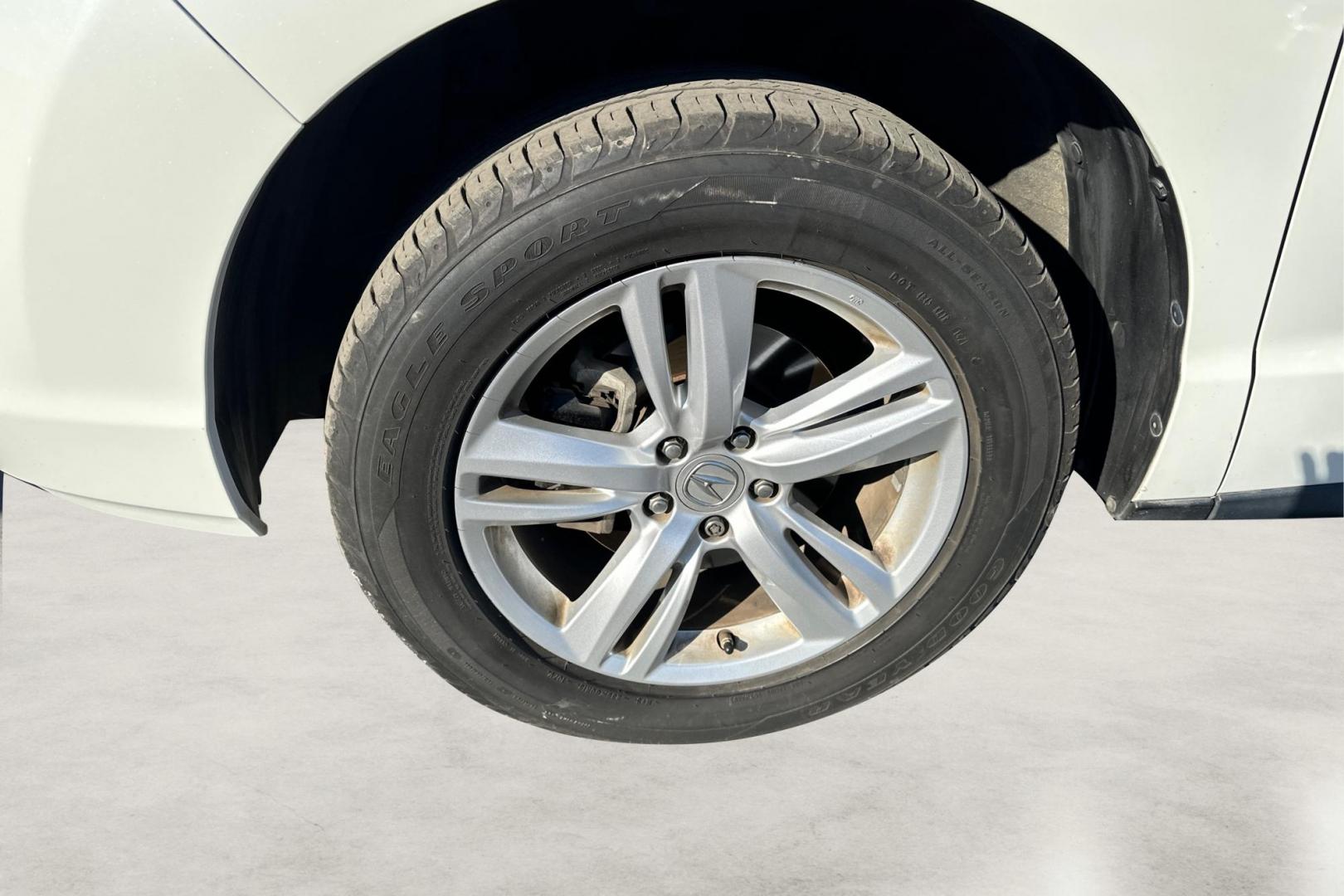 2013 White Acura RDX 6-Spd AT w/ Technology Package (5J8TB3H5XDL) with an 2.3L L4 DOHC 16V engine, 6-Speed Automatic transmission, located at 7755 State Street, Midvale, UT, 84047, (801) 753-9063, 40.610329, -111.890656 - Photo#12