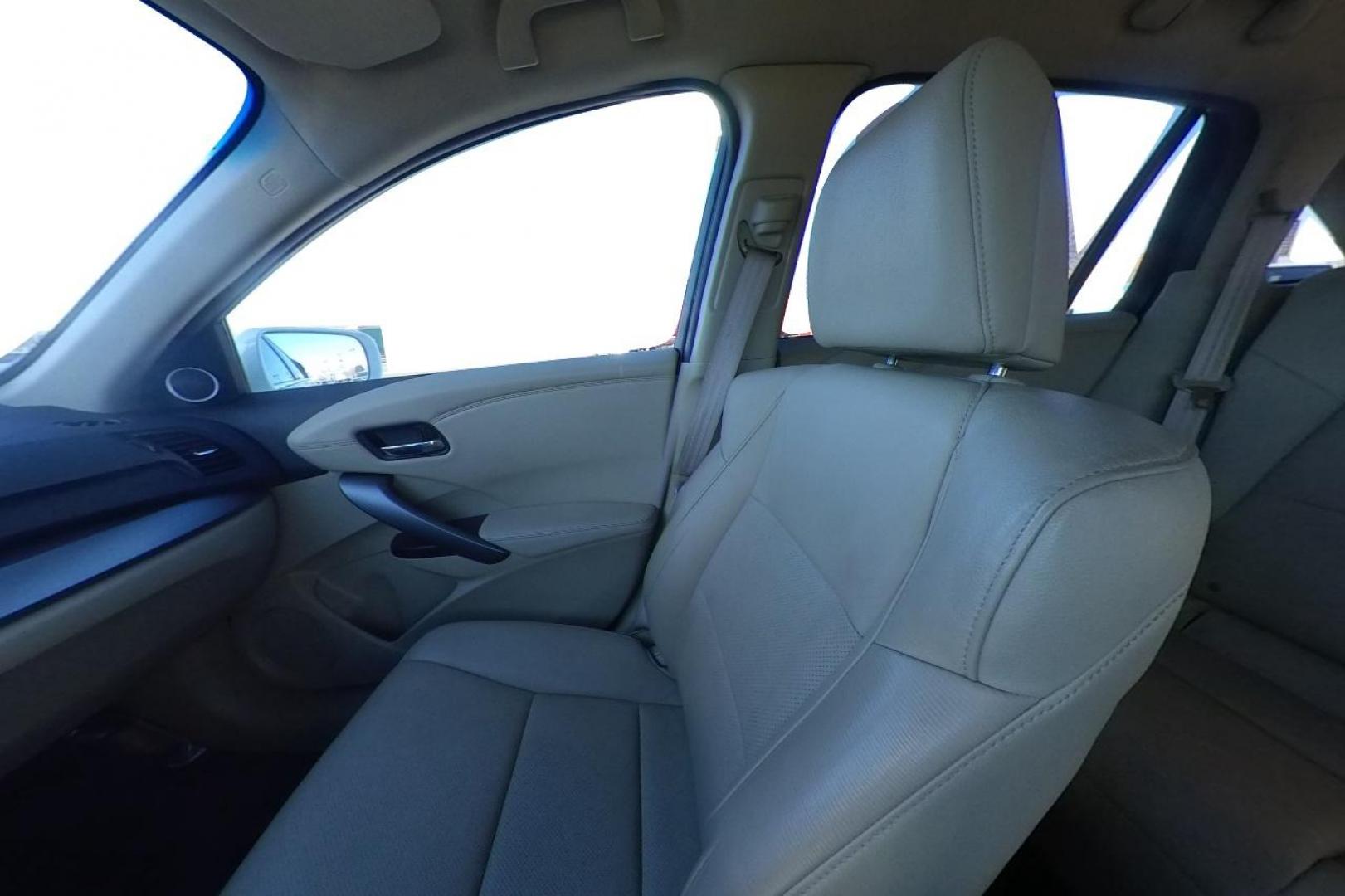 2013 White Acura RDX 6-Spd AT w/ Technology Package (5J8TB3H5XDL) with an 2.3L L4 DOHC 16V engine, 6-Speed Automatic transmission, located at 7755 State Street, Midvale, UT, 84047, (801) 753-9063, 40.610329, -111.890656 - Photo#17