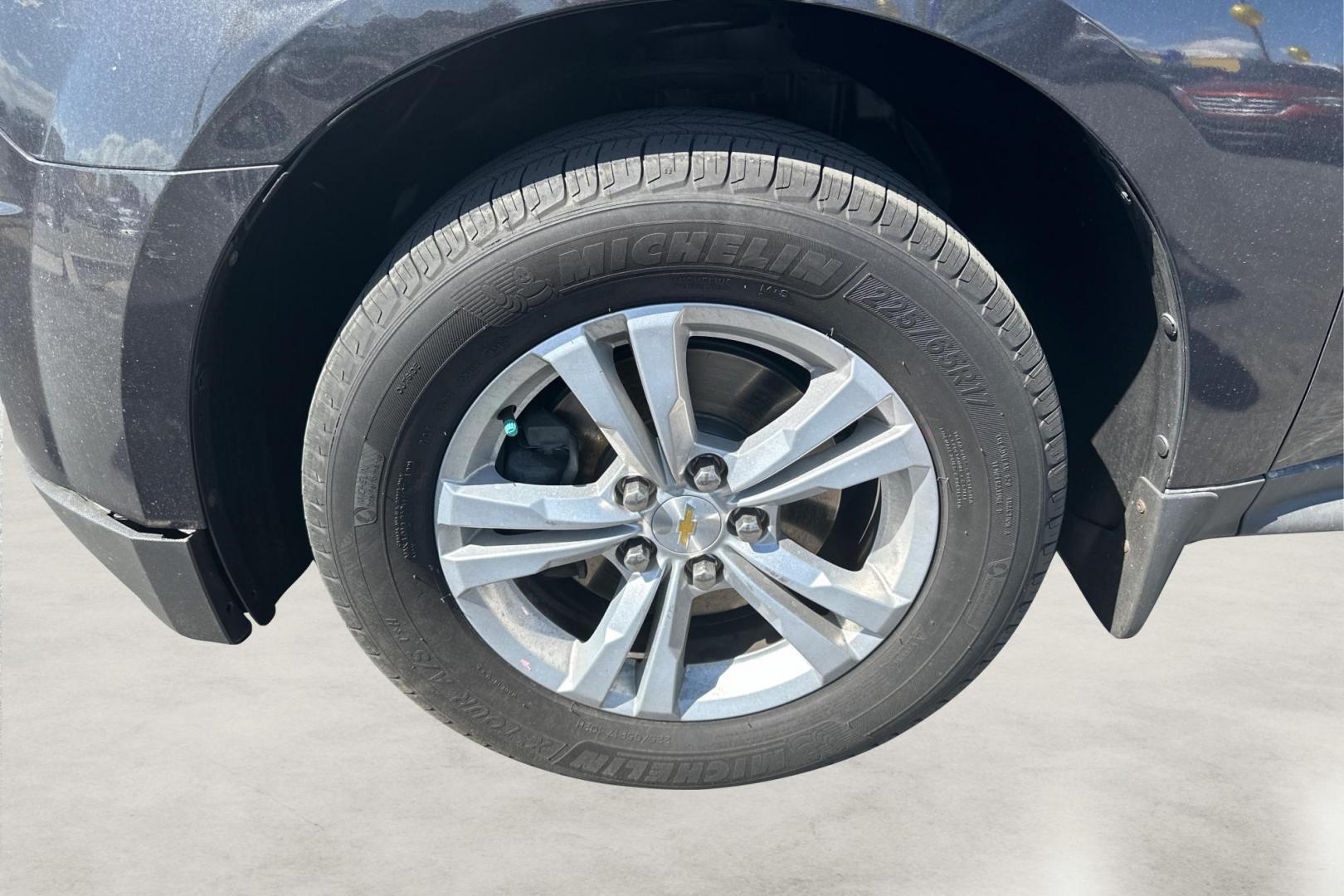 2013 Gray Chevrolet Equinox 2LT AWD (2GNFLNEK8D6) with an 2.4L L4 DOHC 16V engine, 6-Speed Automatic transmission, located at 7755 State Street, Midvale, UT, 84047, (801) 753-9063, 40.610329, -111.890656 - Photo#12