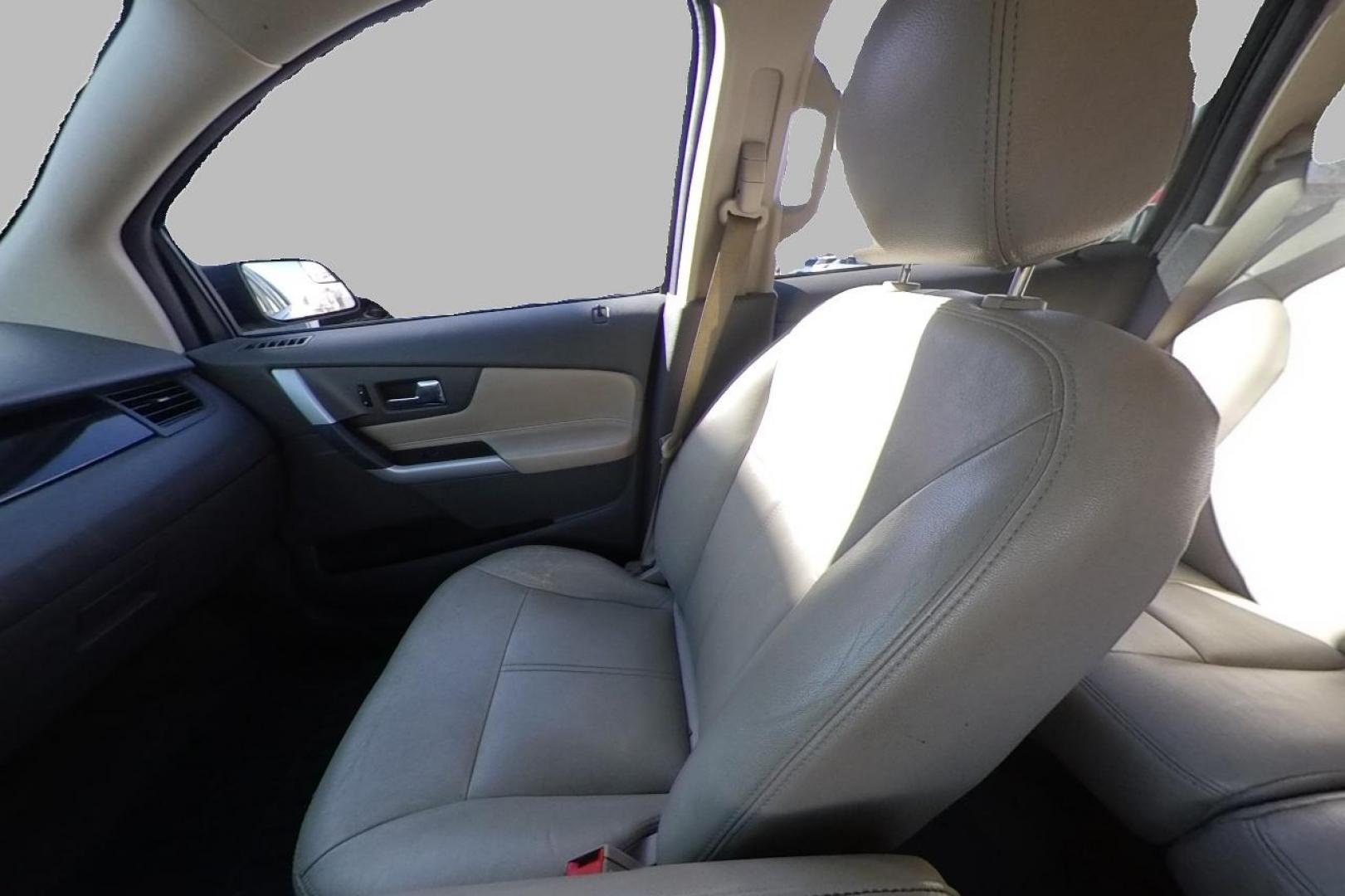 2013 White Ford Edge SE FWD (2FMDK3GC1DB) with an 3.5L V6 DOHC 24V engine, 6-Speed Automatic transmission, located at 767 S State Road, Pleasant Grove, UT, 84062, (801) 785-1058, 40.354839, -111.736687 - Photo#15