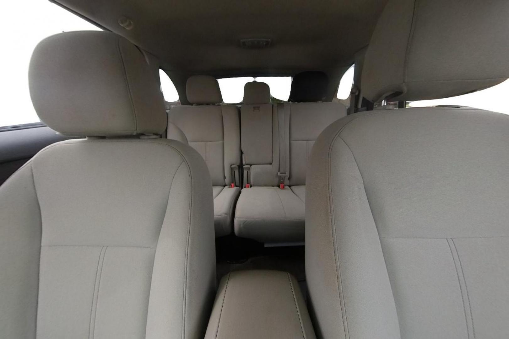 2013 Black Ford Edge SE FWD (2FMDK3GC9DB) with an 3.5L V6 DOHC 24V engine, 6-Speed Automatic transmission, located at 767 S State Road, Pleasant Grove, UT, 84062, (801) 785-1058, 40.354839, -111.736687 - Photo#16