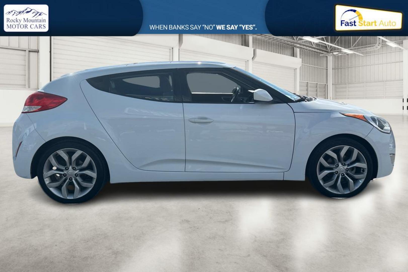2013 White Hyundai Veloster Base (KMHTC6AD4DU) with an 1.6L L4 DOHC 16V engine, Auto, 6-Spd EcoShft DCT transmission, located at 7755 State Street, Midvale, UT, 84047, (801) 753-9063, 40.610329, -111.890656 - Photo#1