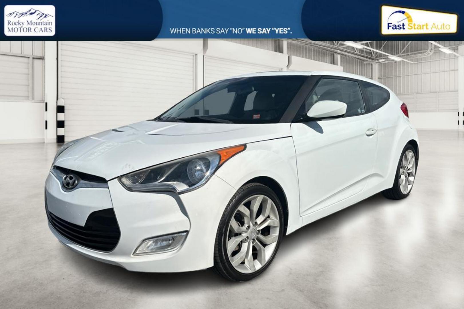2013 White Hyundai Veloster Base (KMHTC6AD4DU) with an 1.6L L4 DOHC 16V engine, Auto, 6-Spd EcoShft DCT transmission, located at 7755 State Street, Midvale, UT, 84047, (801) 753-9063, 40.610329, -111.890656 - Photo#8