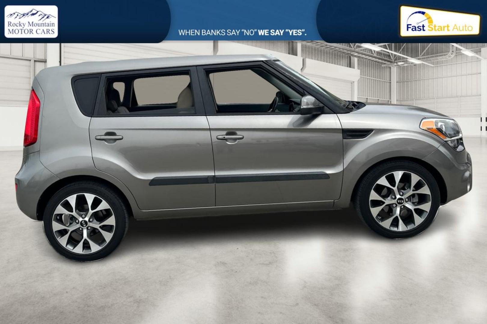 2013 Silver Kia Soul ! (KNDJT2A61D7) with an 2.0L L4 DOHC 16V engine, Automatic, 6-Spd transmission, located at 767 S State Road, Pleasant Grove, UT, 84062, (801) 785-1058, 40.354839, -111.736687 - Photo#1