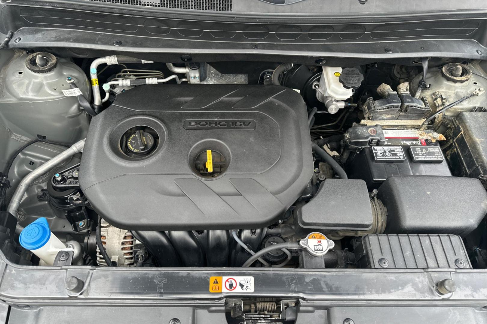 2013 Silver Kia Soul ! (KNDJT2A61D7) with an 2.0L L4 DOHC 16V engine, Automatic, 6-Spd transmission, located at 767 S State Road, Pleasant Grove, UT, 84062, (801) 785-1058, 40.354839, -111.736687 - Photo#10