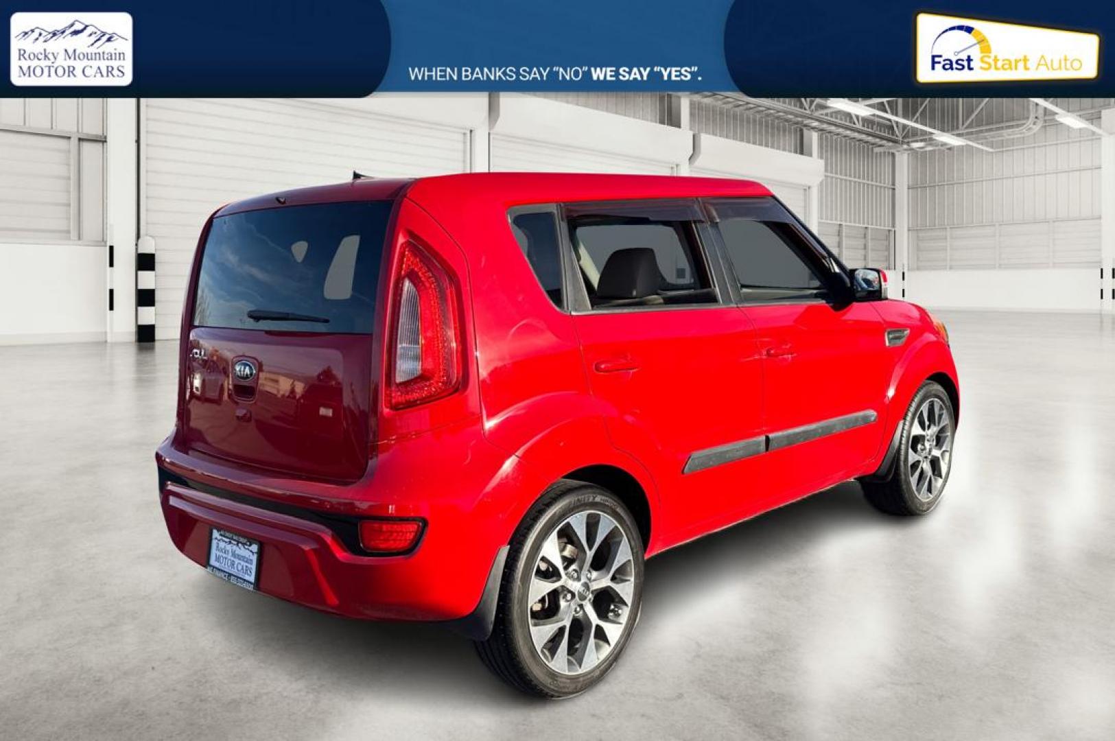 2013 Red Kia Soul ! (KNDJT2A69D7) with an 2.0L L4 DOHC 16V engine, Automatic, 6-Spd transmission, located at 7755 State Street, Midvale, UT, 84047, (801) 753-9063, 40.610329, -111.890656 - Photo#2