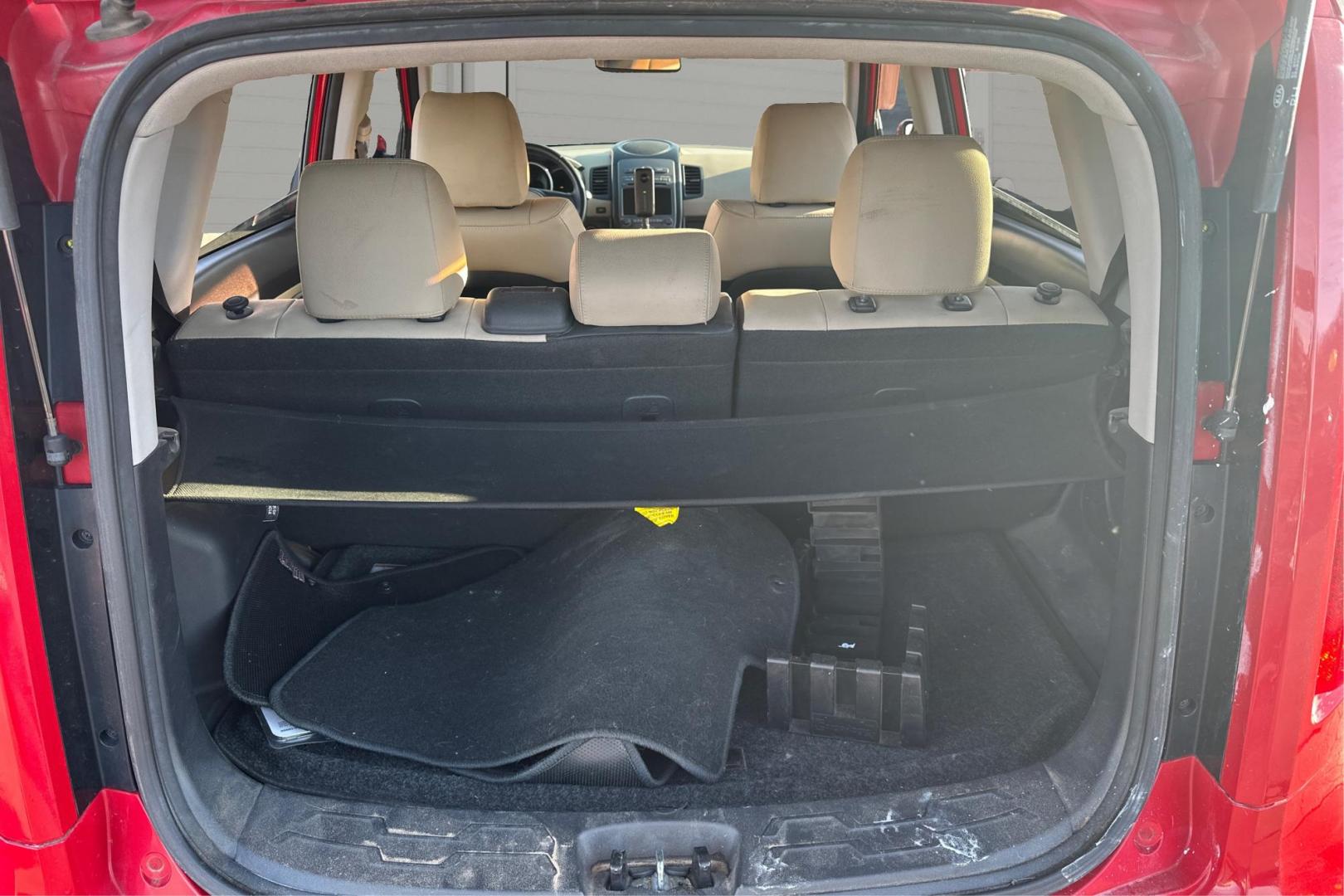 2013 Red Kia Soul ! (KNDJT2A69D7) with an 2.0L L4 DOHC 16V engine, Automatic, 6-Spd transmission, located at 7755 State Street, Midvale, UT, 84047, (801) 753-9063, 40.610329, -111.890656 - Photo#13