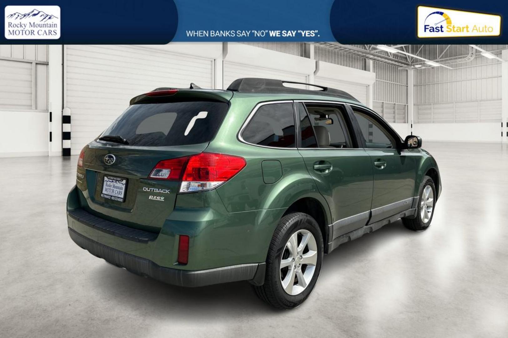 2013 Green Subaru Outback 2.5i Limited (4S4BRBKC6D3) with an 2.5L H4 DOHC 16V engine, Automatic, CVT w/Manual Mode transmission, located at 767 S State Road, Pleasant Grove, UT, 84062, (801) 785-1058, 40.354839, -111.736687 - Photo#2