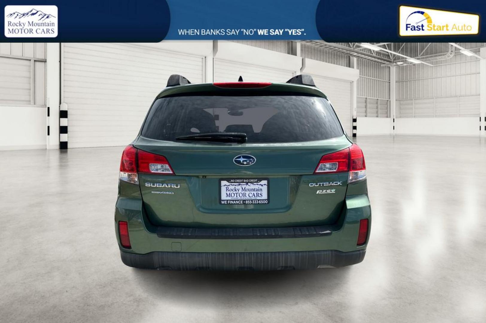 2013 Green Subaru Outback 2.5i Limited (4S4BRBKC6D3) with an 2.5L H4 DOHC 16V engine, Automatic, CVT w/Manual Mode transmission, located at 767 S State Road, Pleasant Grove, UT, 84062, (801) 785-1058, 40.354839, -111.736687 - Photo#4