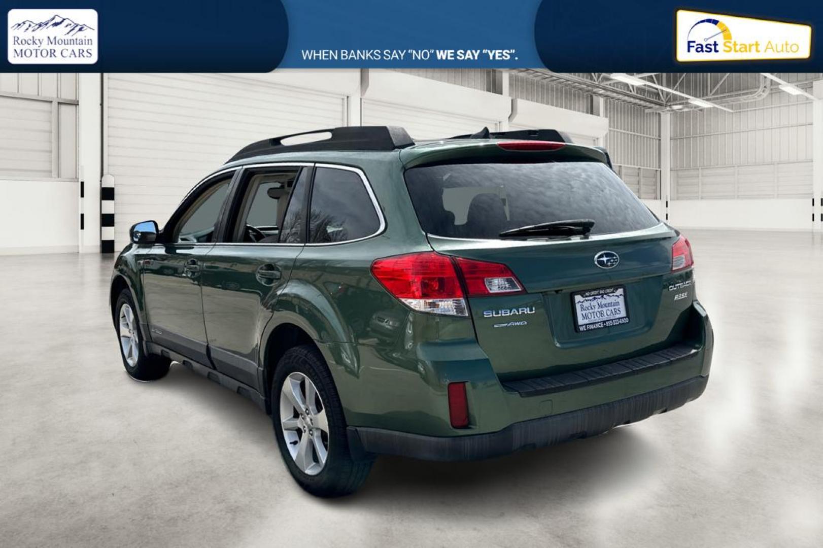 2013 Green Subaru Outback 2.5i Limited (4S4BRBKC6D3) with an 2.5L H4 DOHC 16V engine, Automatic, CVT w/Manual Mode transmission, located at 767 S State Road, Pleasant Grove, UT, 84062, (801) 785-1058, 40.354839, -111.736687 - Photo#5