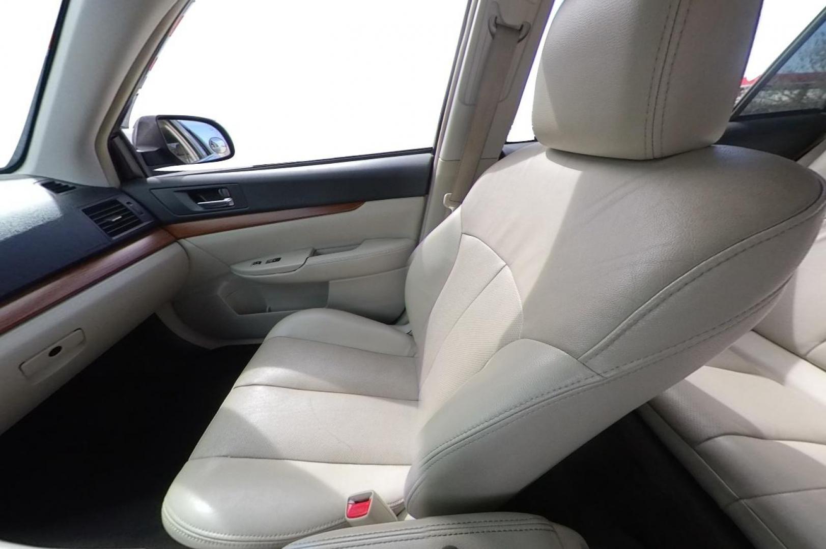 2013 Green Subaru Outback 2.5i Limited (4S4BRBKC6D3) with an 2.5L H4 DOHC 16V engine, Automatic, CVT w/Manual Mode transmission, located at 767 S State Road, Pleasant Grove, UT, 84062, (801) 785-1058, 40.354839, -111.736687 - Photo#15