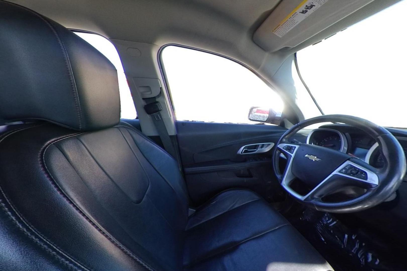 2014 White Chevrolet Equinox LTZ 2WD (2GNALDEK3E6) with an 2.4L L4 DOHC 16V engine, 6-Speed Automatic transmission, located at 7755 State Street, Midvale, UT, 84047, (801) 753-9063, 40.610329, -111.890656 - Photo#17