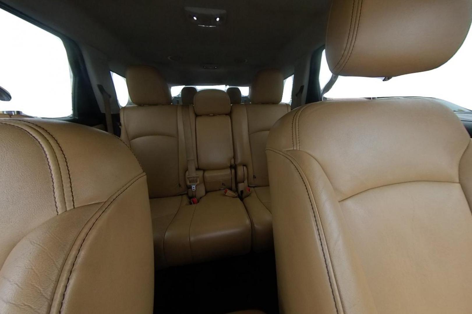 2014 White Dodge Journey SXT (3C4PDCBG2ET) with an 3.6L V6 DOHC 24V engine, 6-Speed Automatic transmission, located at 7755 State Street, Midvale, UT, 84047, (801) 753-9063, 40.610329, -111.890656 - Photo#18