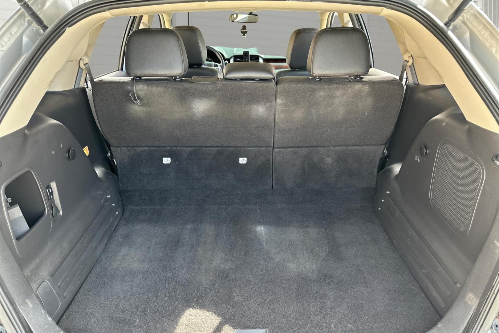 2014 Silver Ford Edge Limited AWD (2FMDK4KC2EB) with an 3.5L V6 DOHC 24V engine, 6-Speed Automatic transmission, located at 767 S State Road, Pleasant Grove, UT, 84062, (801) 785-1058, 40.354839, -111.736687 - Photo#13
