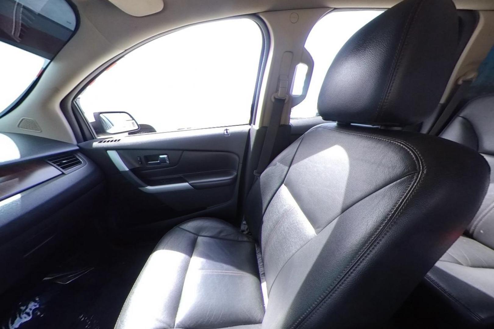 2014 Silver Ford Edge Limited AWD (2FMDK4KC2EB) with an 3.5L V6 DOHC 24V engine, 6-Speed Automatic transmission, located at 767 S State Road, Pleasant Grove, UT, 84062, (801) 785-1058, 40.354839, -111.736687 - Photo#15