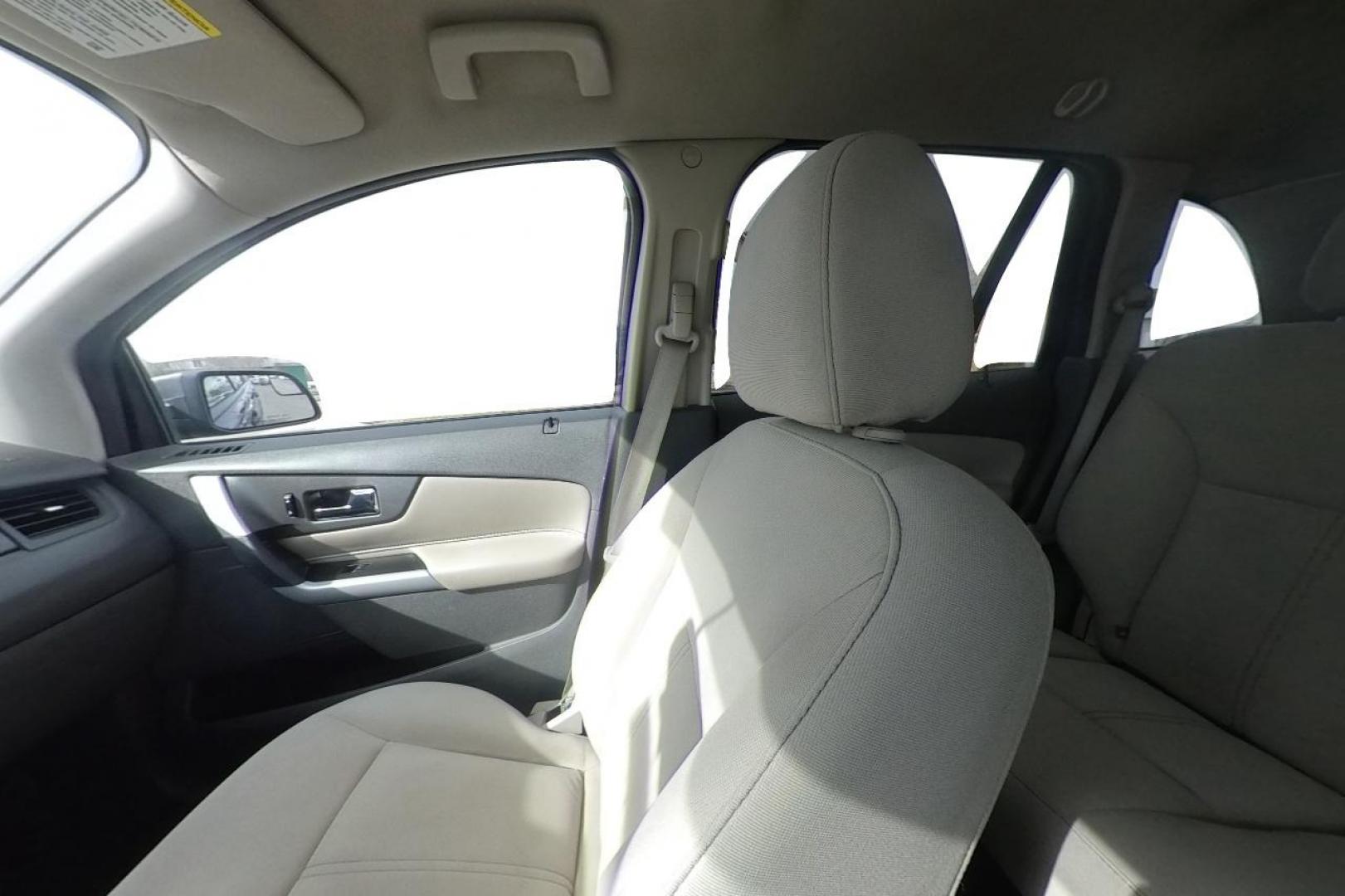 2014 Blue Ford Edge SE FWD (2FMDK3GC1EB) with an 3.5L V6 DOHC 24V engine, 6-Speed Automatic transmission, located at 7755 State Street, Midvale, UT, 84047, (801) 753-9063, 40.610329, -111.890656 - Photo#17