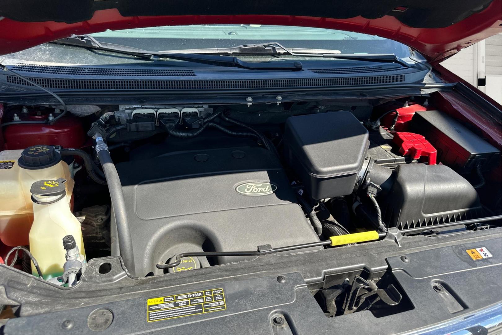 2014 Red Ford Edge SEL FWD (2FMDK3JC3EB) with an 3.5L V6 DOHC 24V engine, 6-Speed Automatic transmission, located at 7755 State Street, Midvale, UT, 84047, (801) 753-9063, 40.610329, -111.890656 - Photo#10
