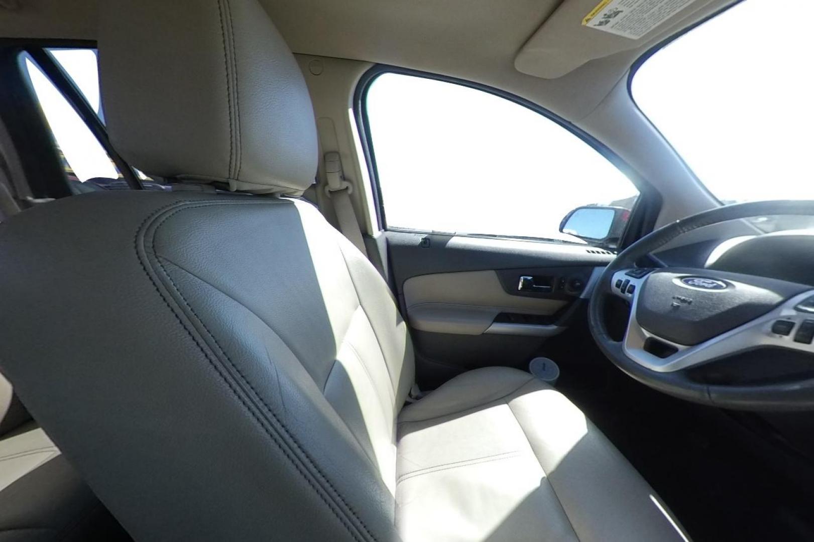 2014 Red Ford Edge SEL FWD (2FMDK3JC3EB) with an 3.5L V6 DOHC 24V engine, 6-Speed Automatic transmission, located at 7755 State Street, Midvale, UT, 84047, (801) 753-9063, 40.610329, -111.890656 - Photo#19